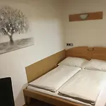 Aigner Apartment *